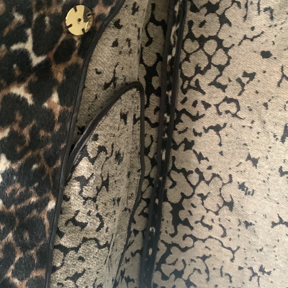 Kenneth Cole leopard print coat size Medium brown black mob wife - Picture 7 of 11